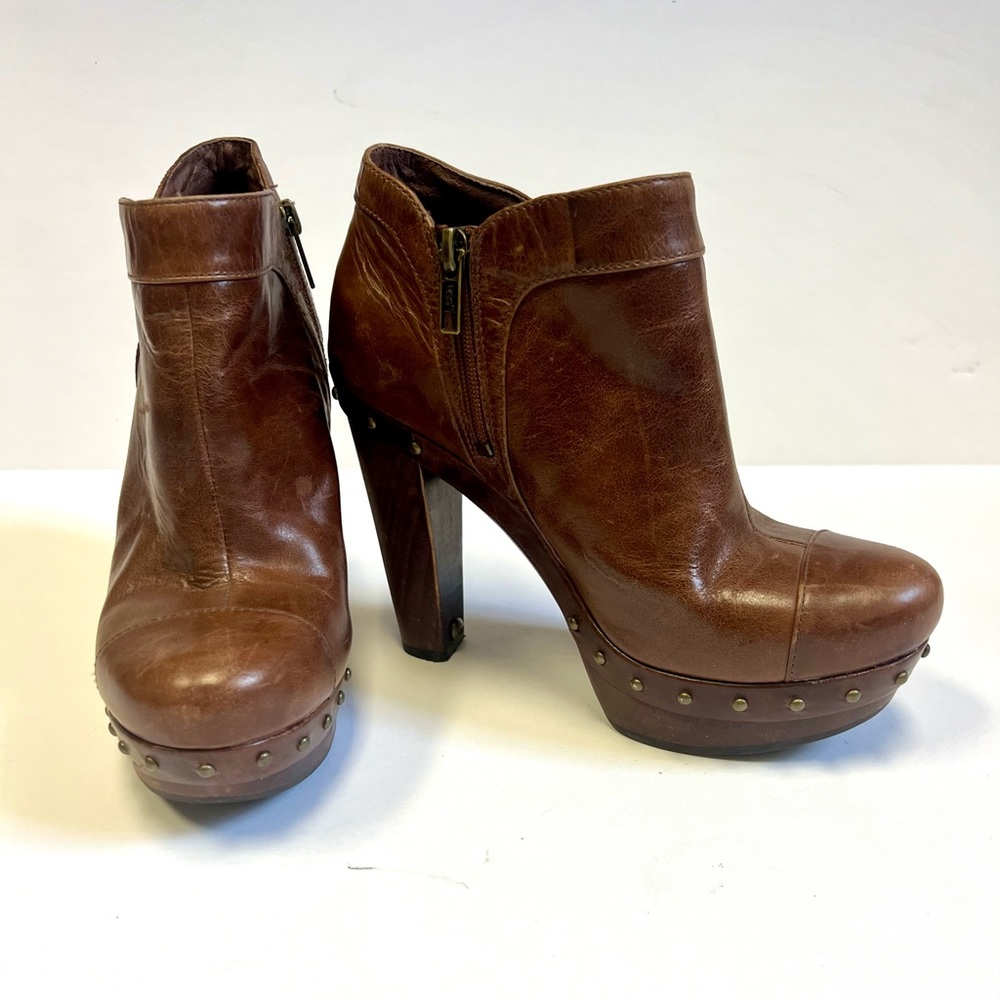 UGG Platform Leather Booties 7.5